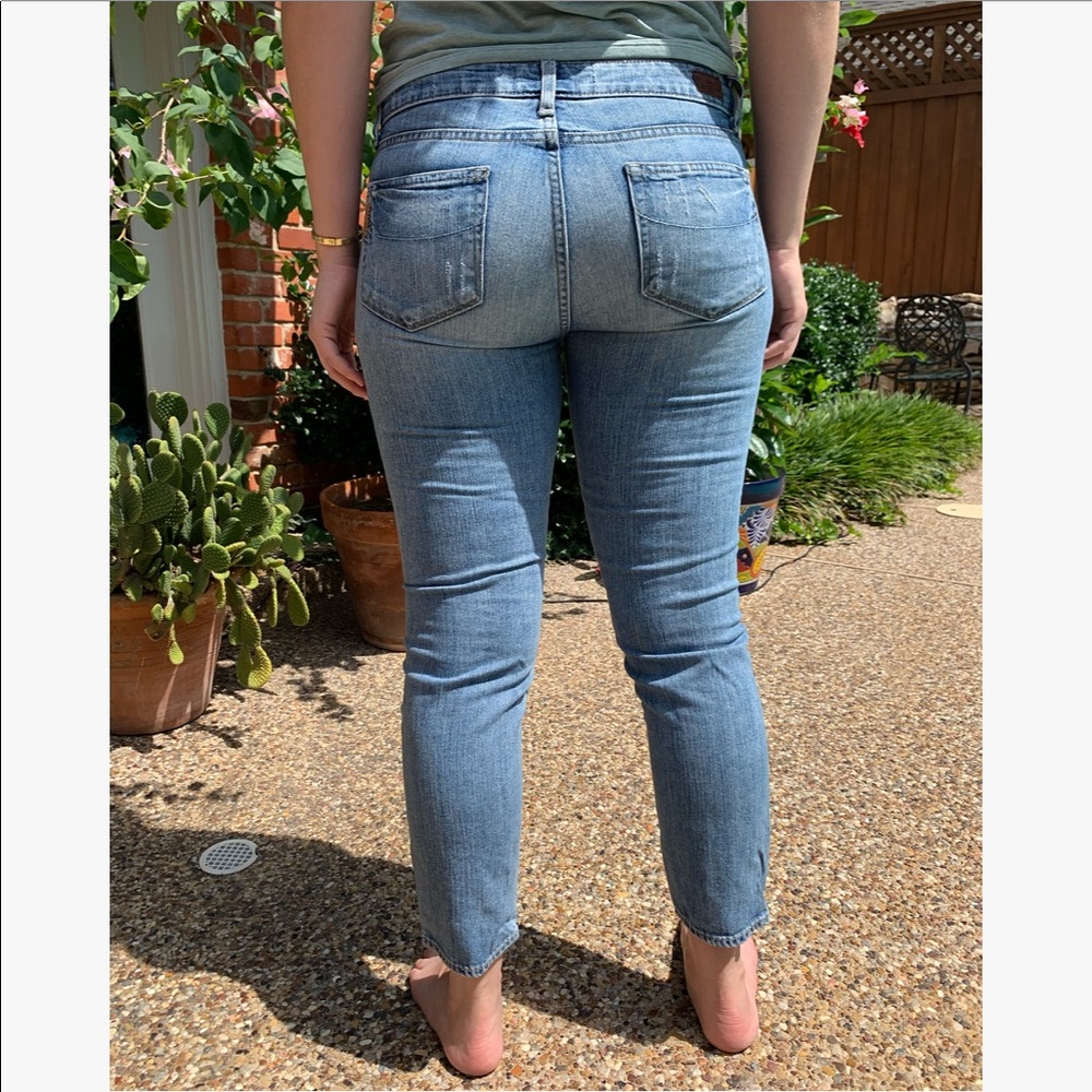 PAIGE KYLIE CROP JEAN